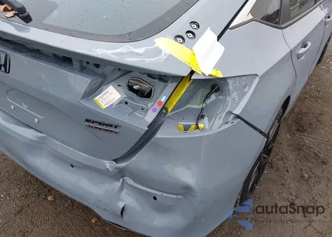 2024 Honda Civic Sport Touring z USA, uszkodzony, nr VIN 19XFL1H84RE030687